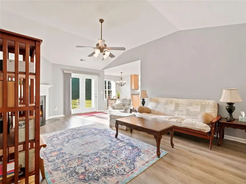 128 Brookstone Drive SW Calhoun, GA 30701
