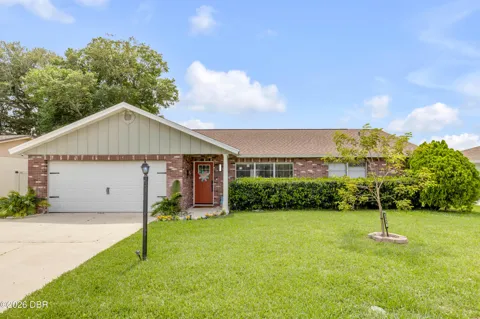2952 Carriage Drive