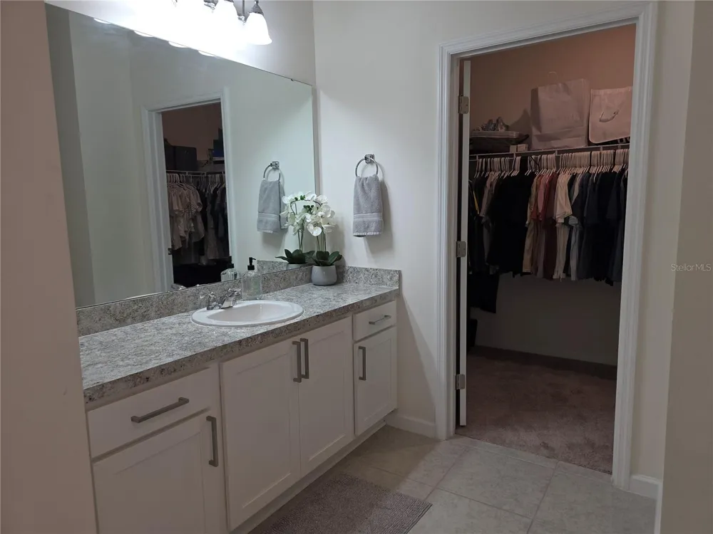 1569 EFFRA WAY Sanford, FL 32771