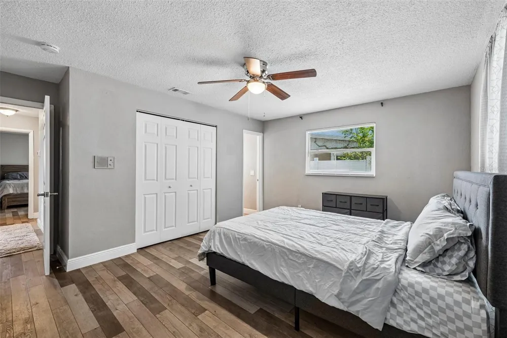 520 FAIRFAX LANE Apollo Beach, FL 33572