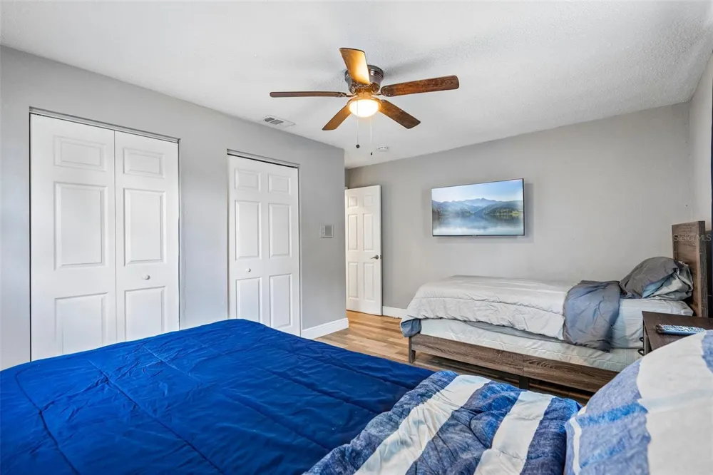 520 FAIRFAX LANE Apollo Beach, FL 33572