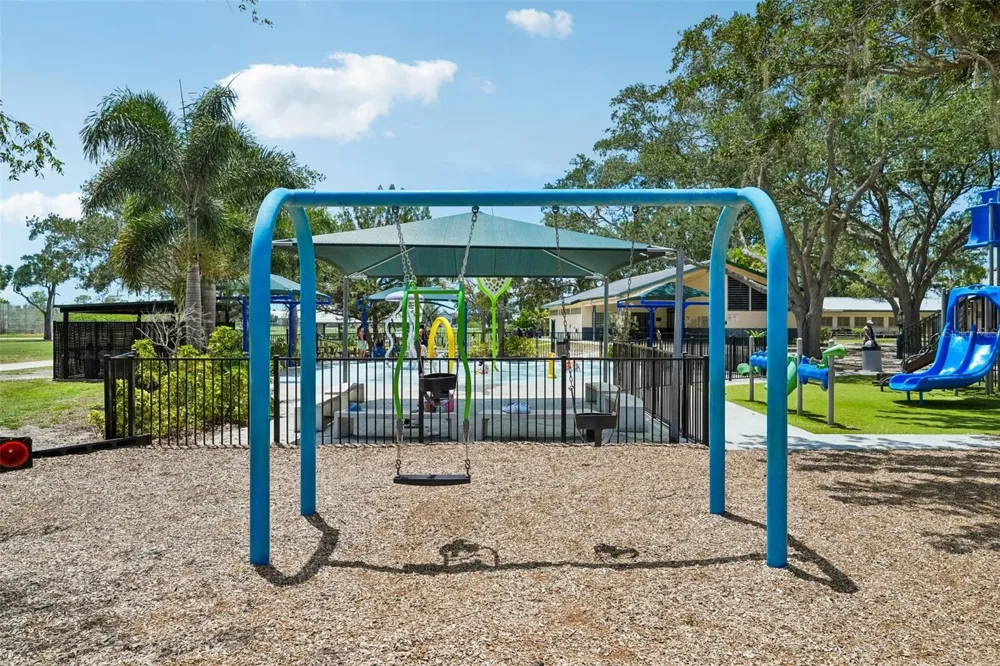 520 FAIRFAX LANE Apollo Beach, FL 33572
