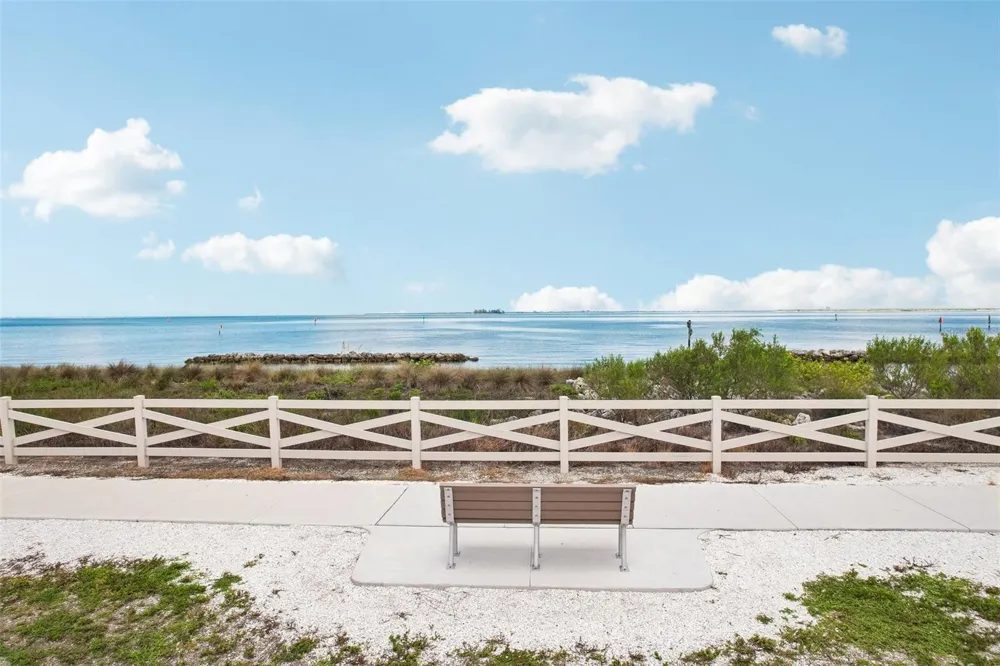 520 FAIRFAX LANE Apollo Beach, FL 33572