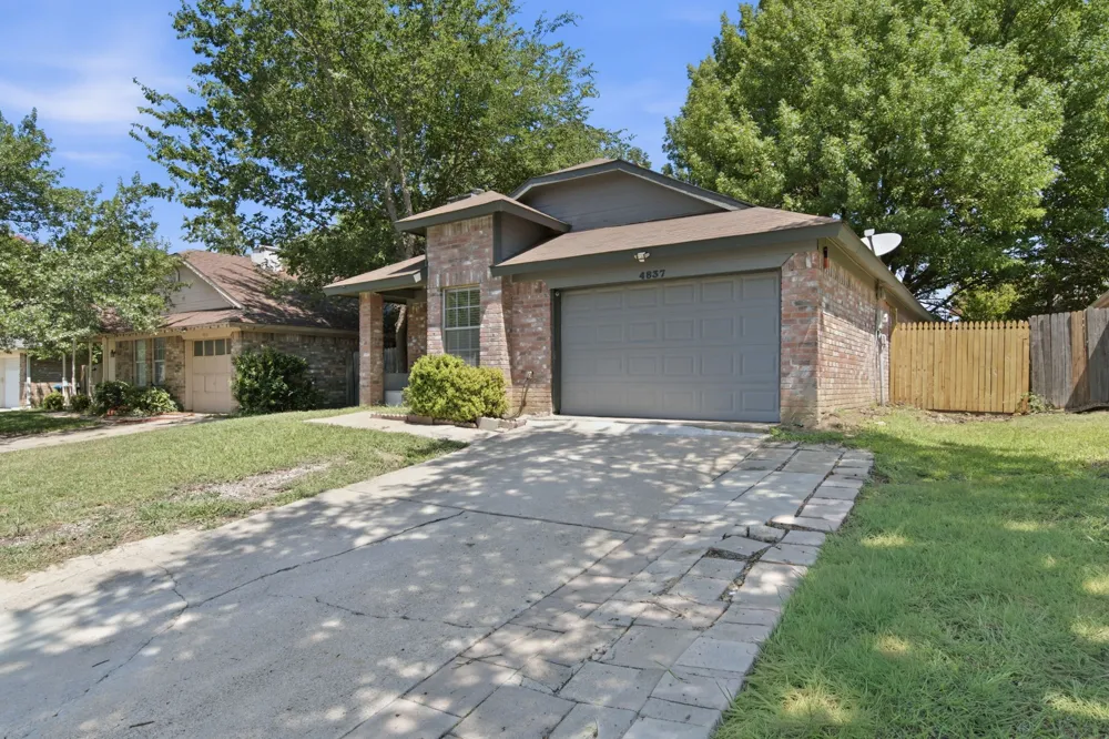 4837 Thistledown Drive Fort Worth, TX 76137