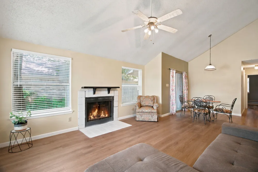 4837 Thistledown Drive Fort Worth, TX 76137