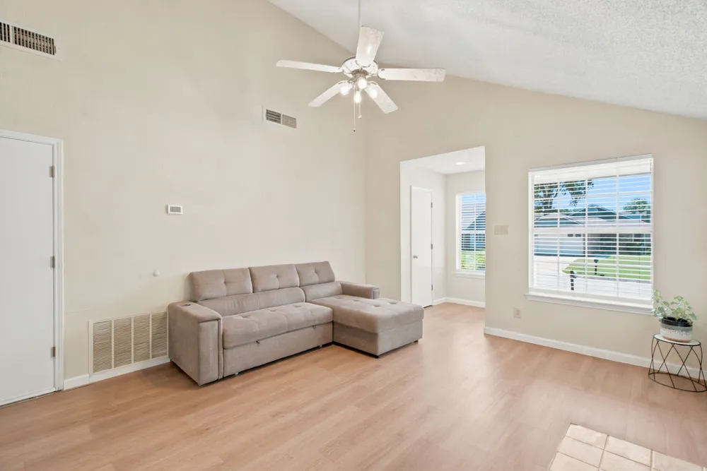 4837 Thistledown Drive Fort Worth, TX 76137