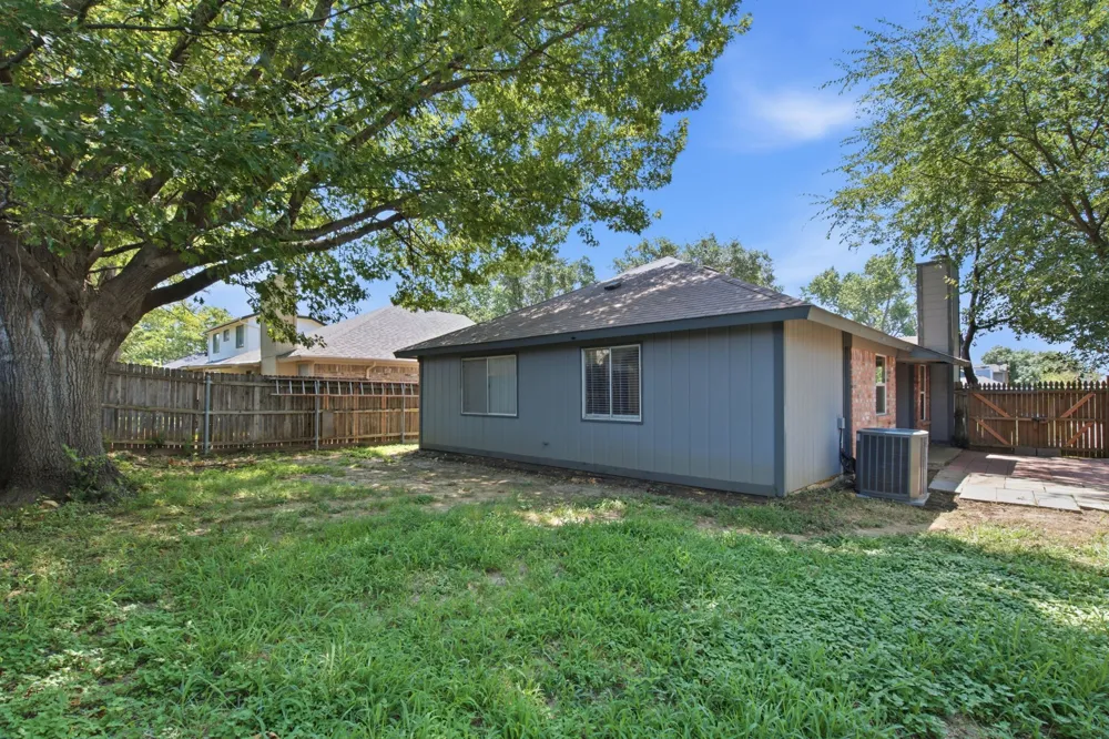 4837 Thistledown Drive Fort Worth, TX 76137