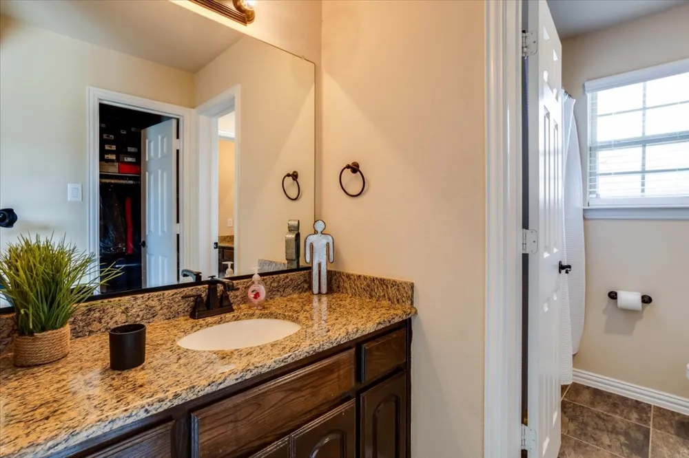 303 Fountain Creek Court Ovilla, TX 75154