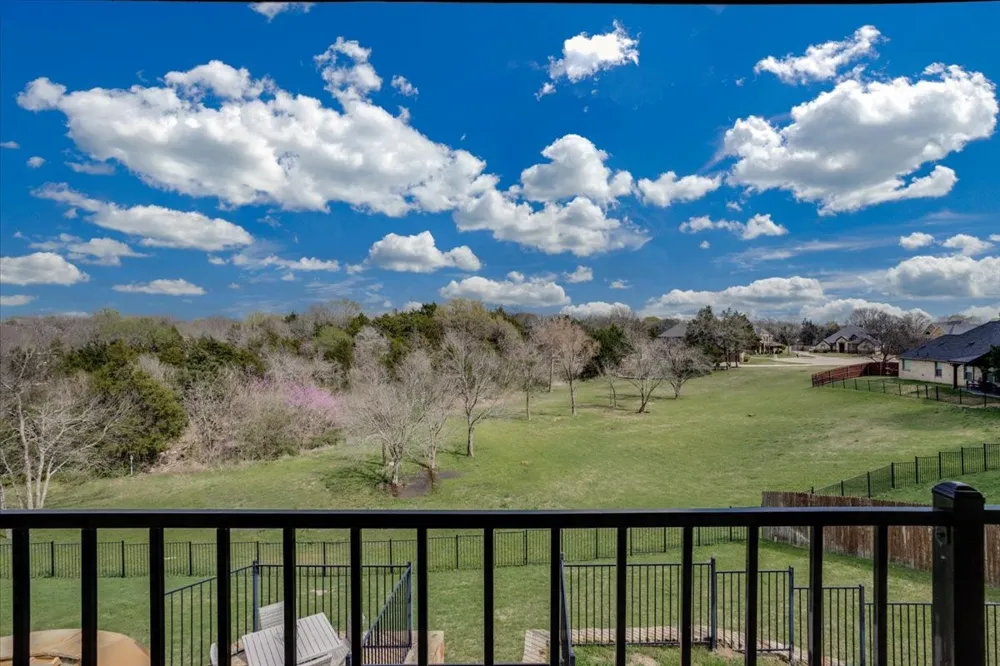 303 Fountain Creek Court Ovilla, TX 75154
