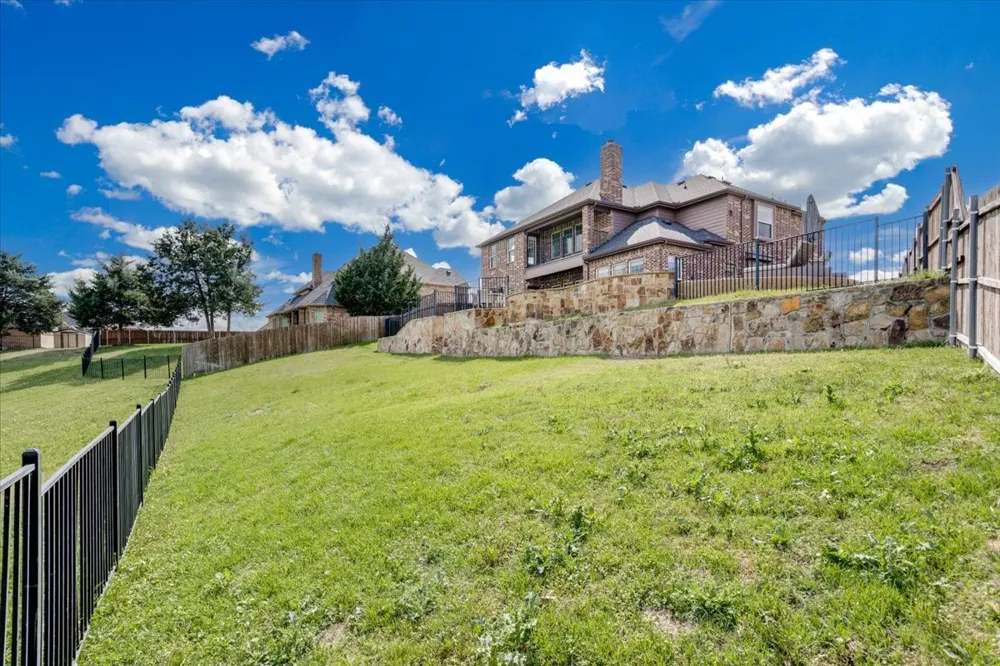 303 Fountain Creek Court Ovilla, TX 75154
