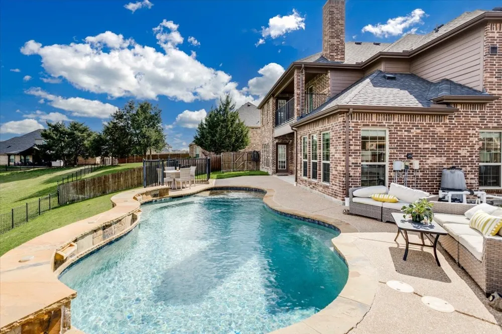 303 Fountain Creek Court Ovilla, TX 75154