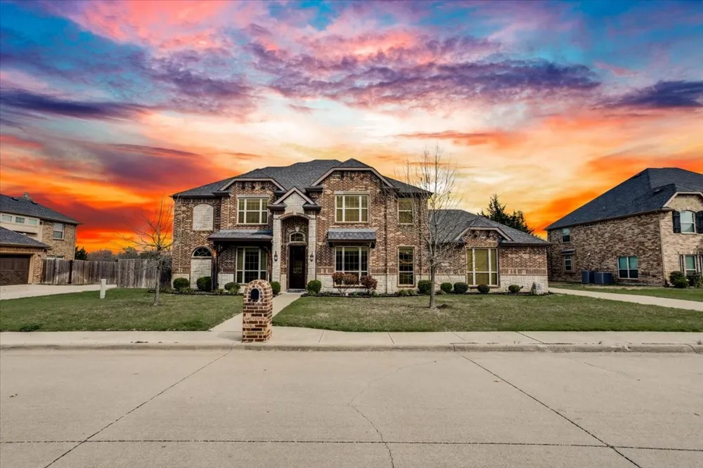 303 Fountain Creek Court Ovilla, TX 75154