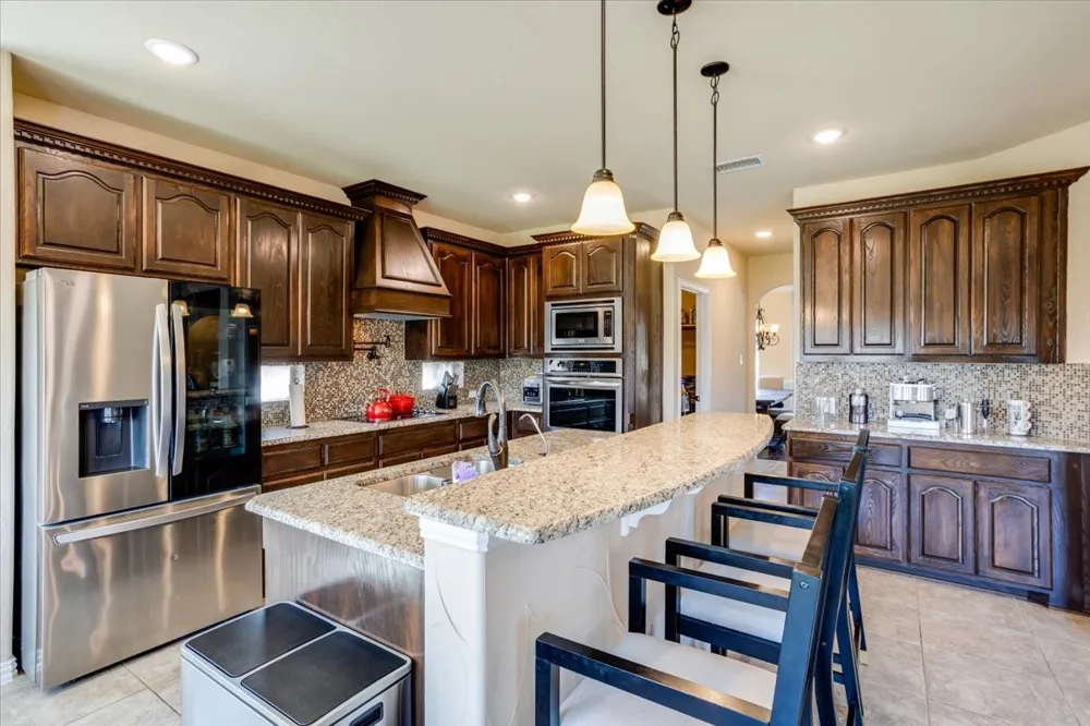 303 Fountain Creek Court Ovilla, TX 75154