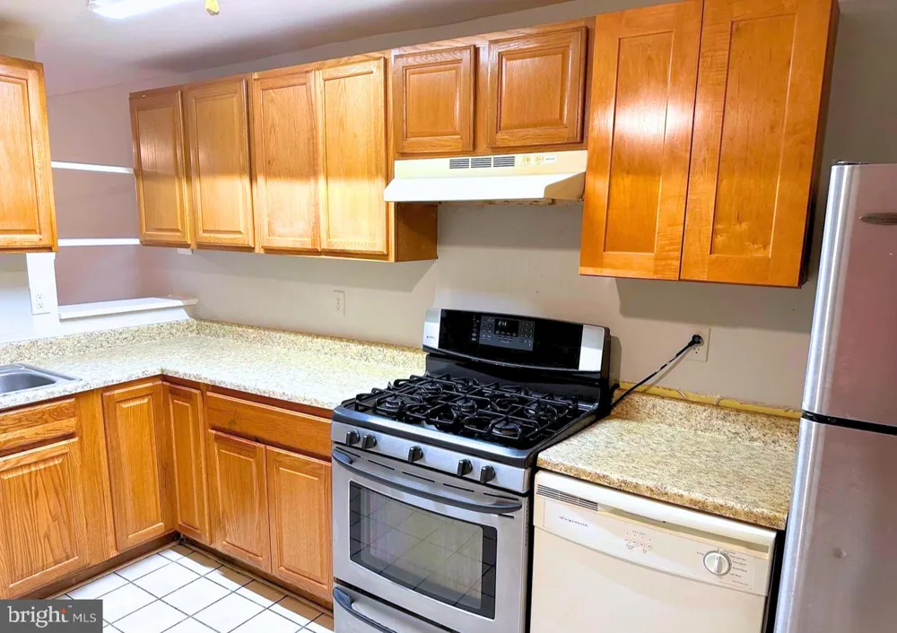 74 GALVESTON PLACE SW #C Washington, DC 20032