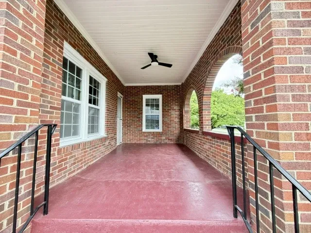 203 Bennett St Decherd, TN 37324
