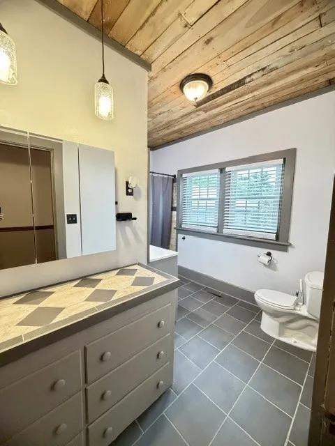 203 Bennett St Decherd, TN 37324
