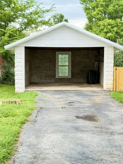 203 Bennett St Decherd, TN 37324