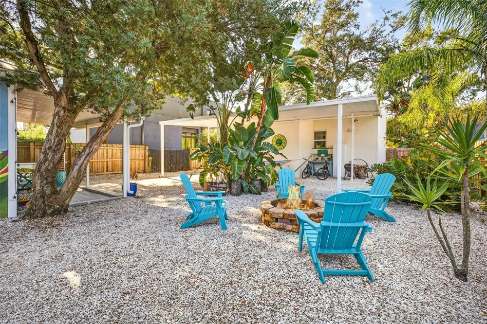 2705 POPLAR AVENUE Tampa, FL 33602