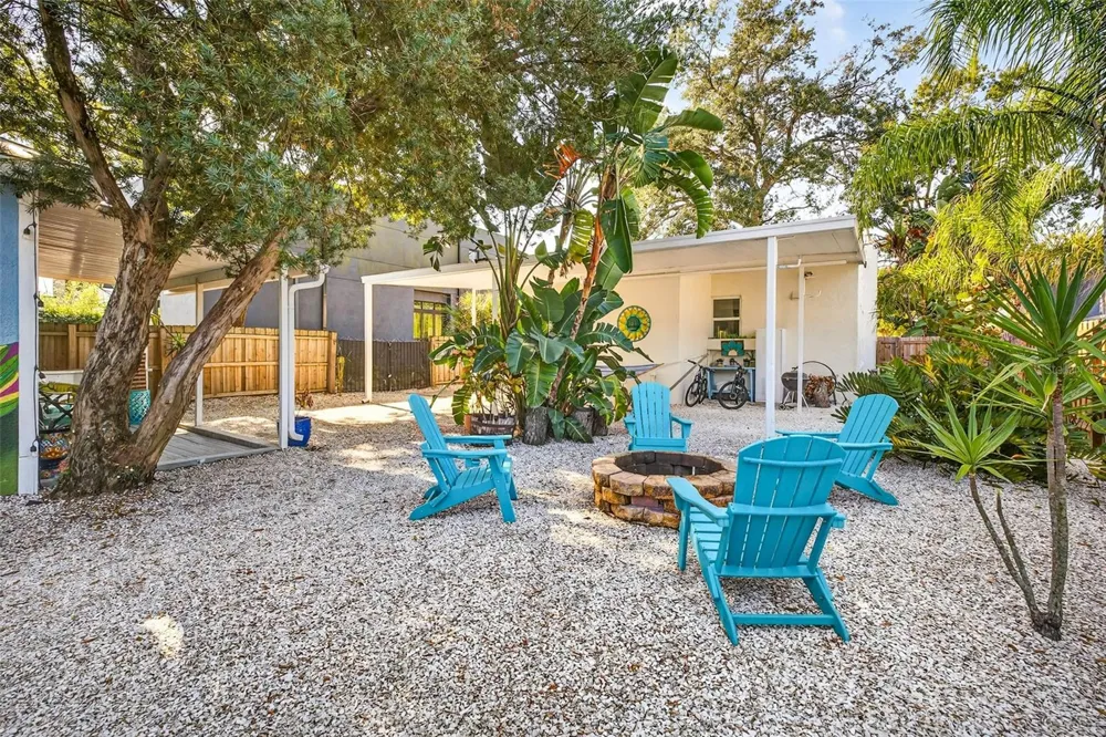 2705 POPLAR AVENUE Tampa, FL 33602