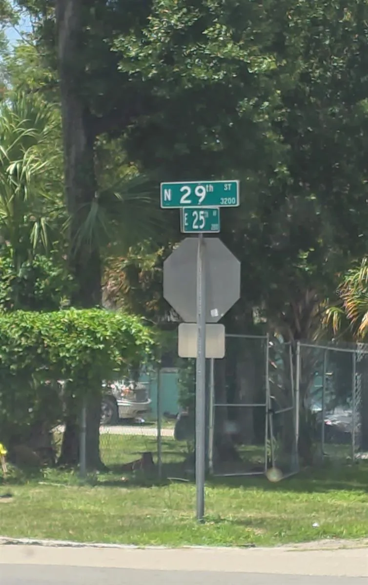 2919 E 25TH AVENUE Tampa, FL 33605