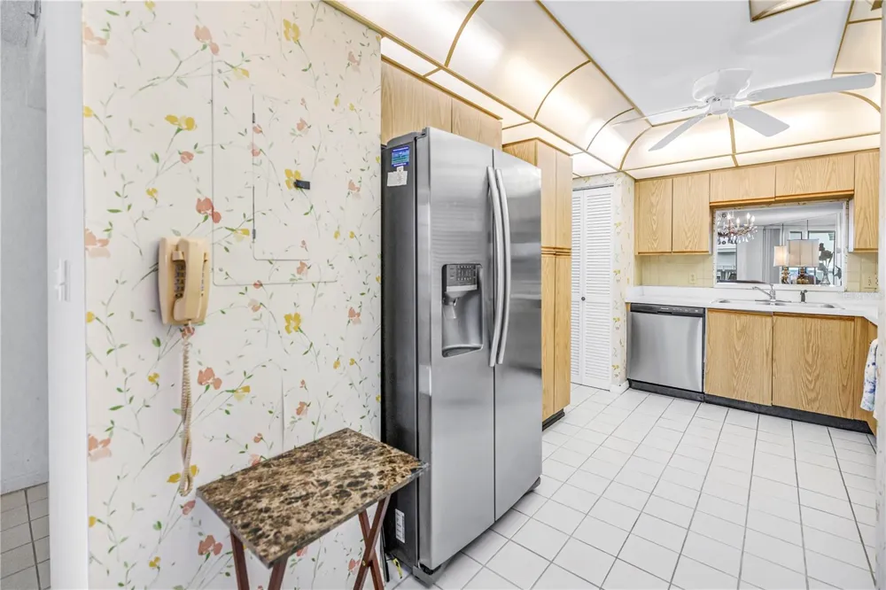6500 SUNSET WAY #505 St Pete Beach, FL 33706