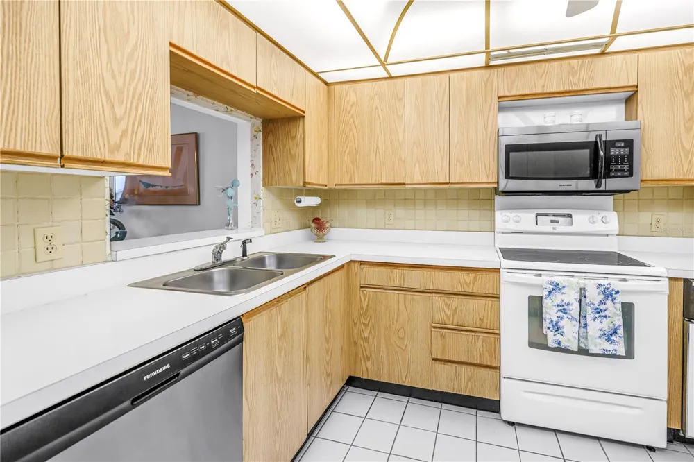 6500 SUNSET WAY #505 St Pete Beach, FL 33706