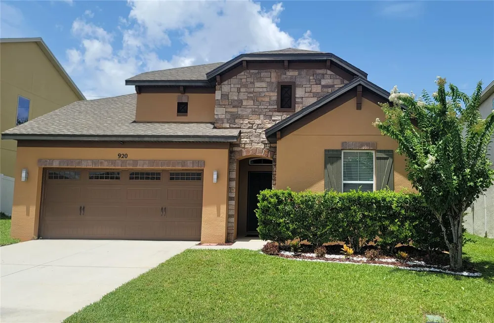 920 BOXELDER AVENUE Minneola, FL 34715