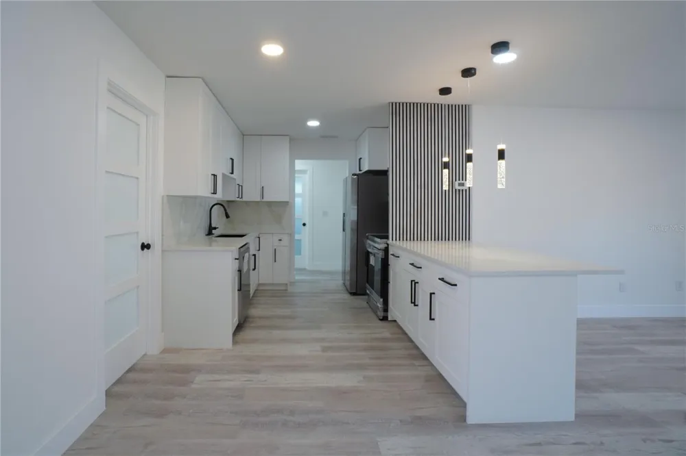 1461 ROYAL ROAD Venice, FL 34293