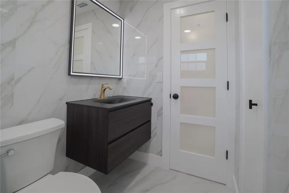 1461 ROYAL ROAD Venice, FL 34293