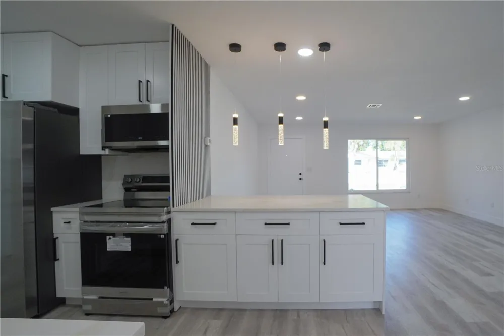 1461 ROYAL ROAD Venice, FL 34293