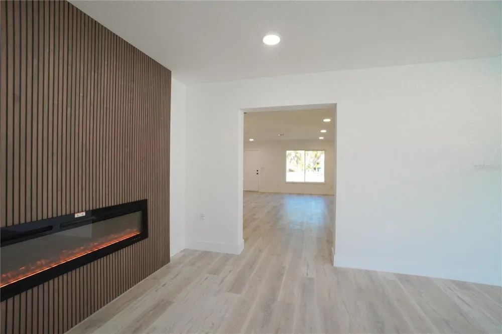 1461 ROYAL ROAD Venice, FL 34293