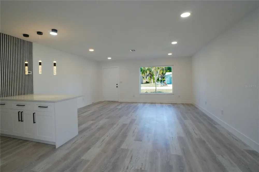 1461 ROYAL ROAD Venice, FL 34293
