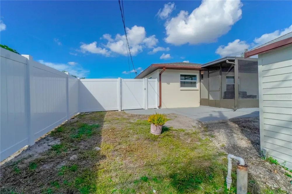1461 ROYAL ROAD Venice, FL 34293