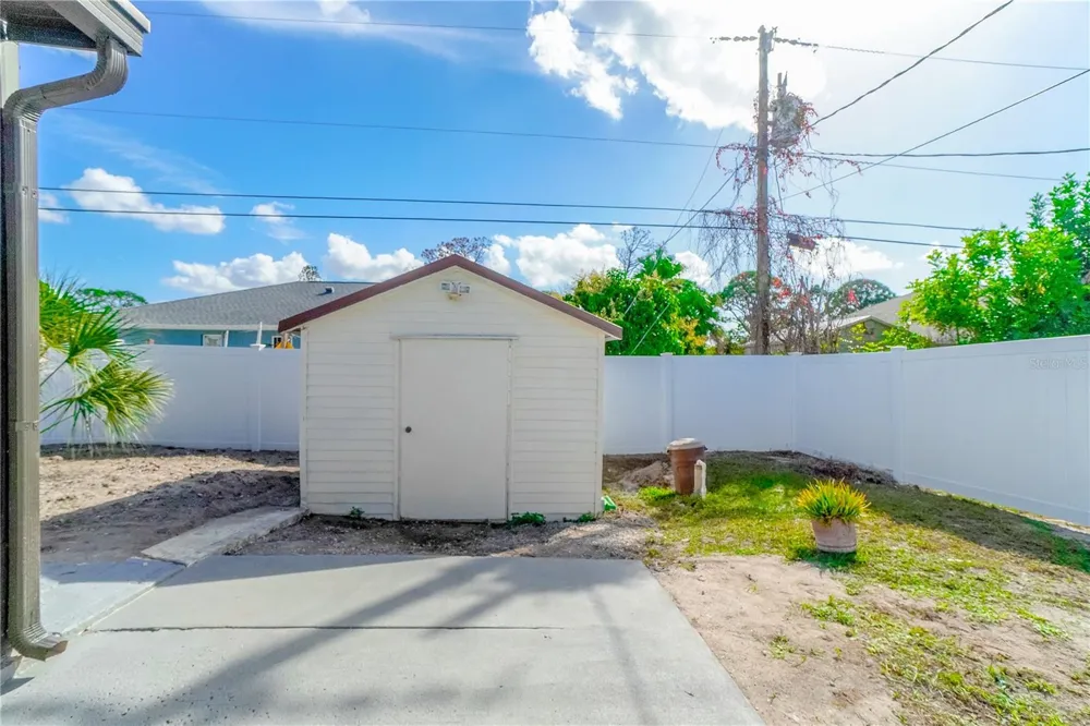 1461 ROYAL ROAD Venice, FL 34293