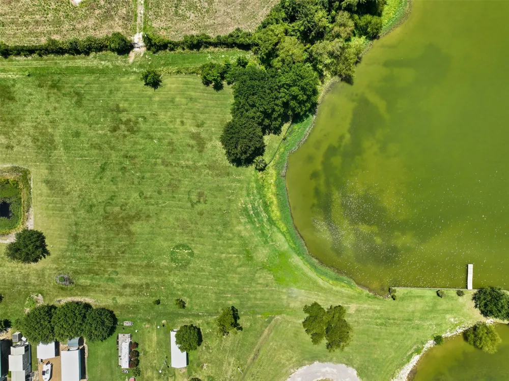 1109 SE County Road 3300 Kerens, TX 75144