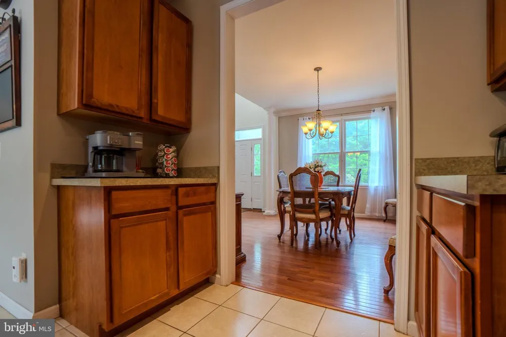 46 BECKERS CORNER West Creek, NJ 08092