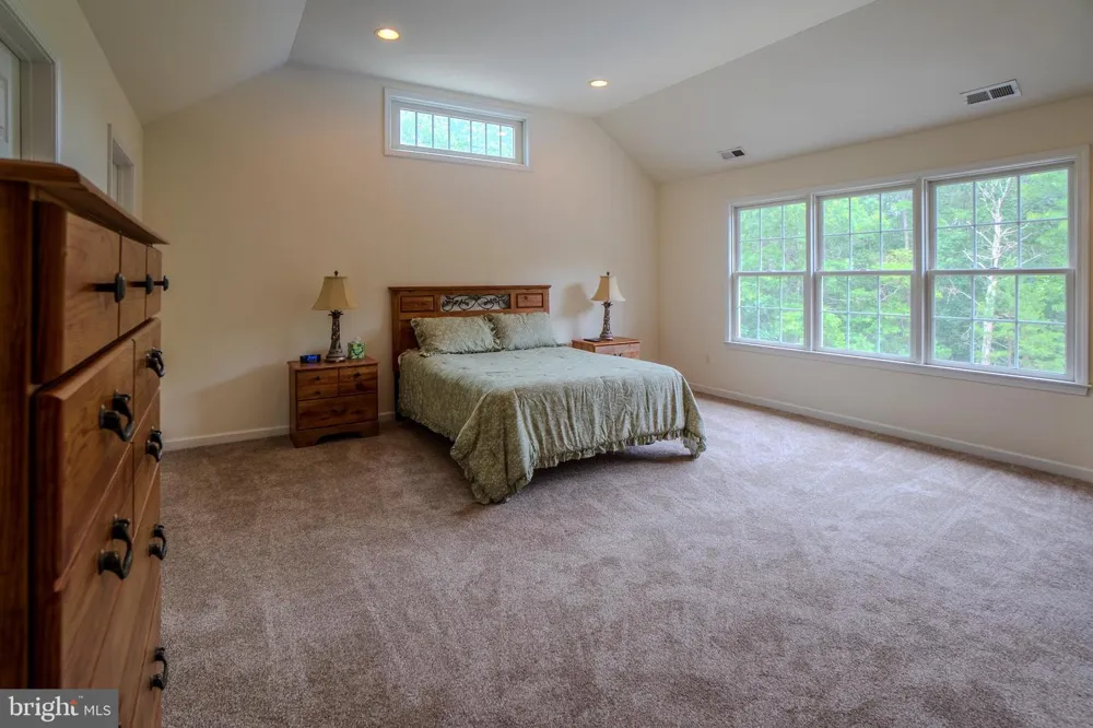 46 BECKERS CORNER West Creek, NJ 08092