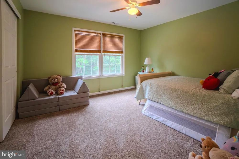 46 BECKERS CORNER West Creek, NJ 08092