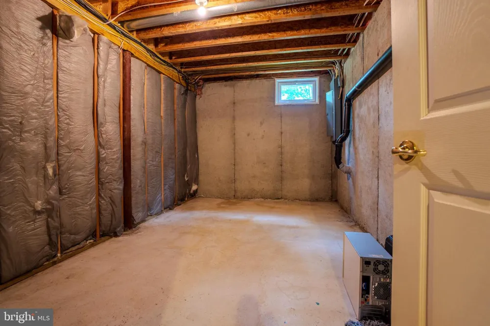 46 BECKERS CORNER West Creek, NJ 08092