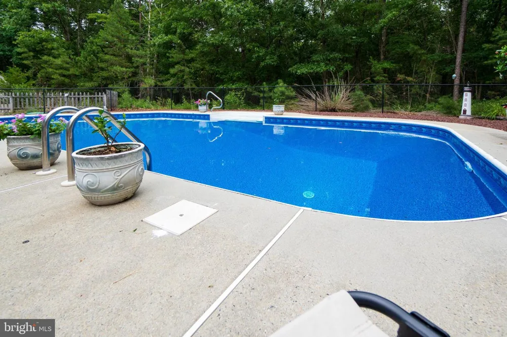 46 BECKERS CORNER West Creek, NJ 08092