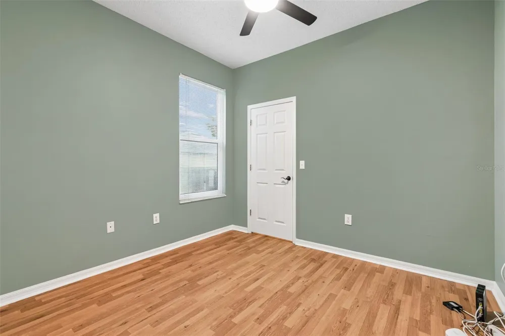 5306 WATERLEAF COURT Valrico, FL 33596