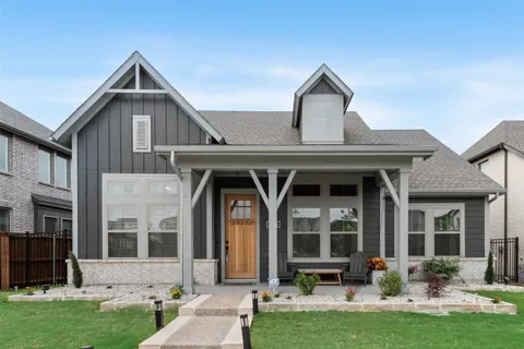 1028 Almond Blossom Circle
