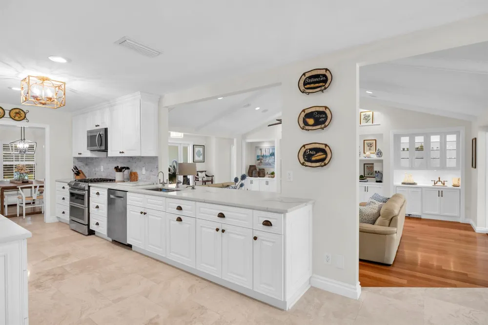 10410 SE Banyan Way Tequesta, FL 33469