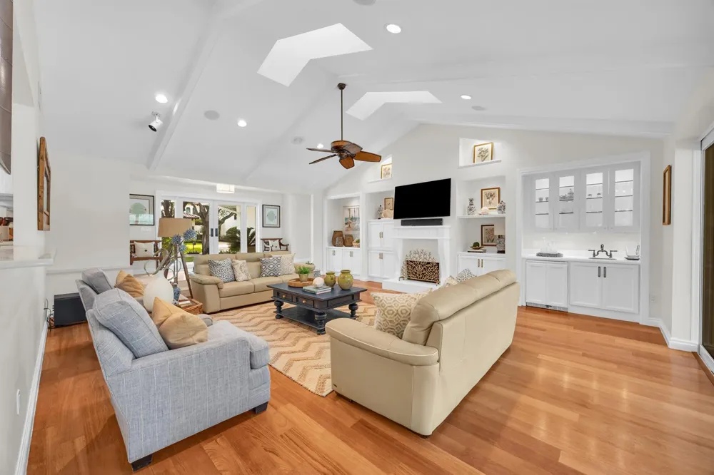 10410 SE Banyan Way Tequesta, FL 33469