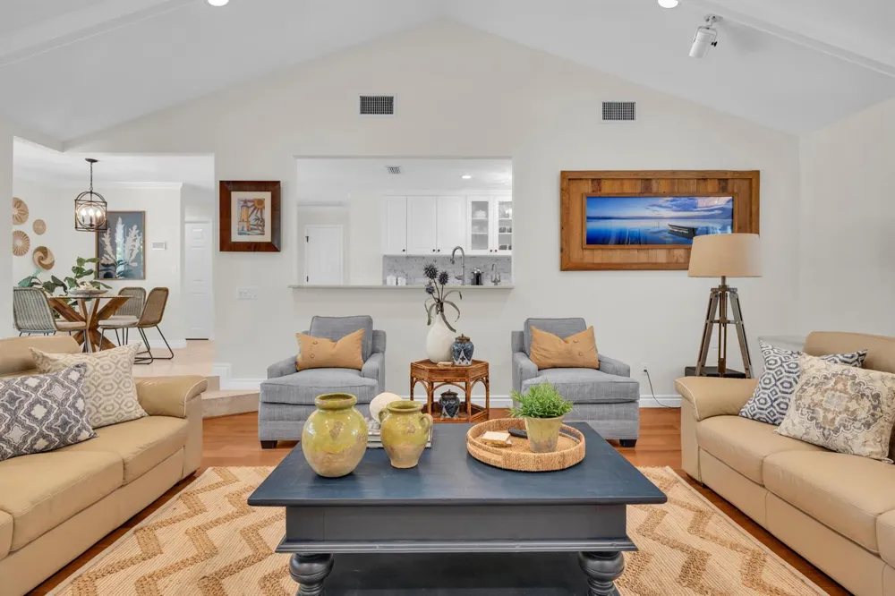 10410 SE Banyan Way Tequesta, FL 33469