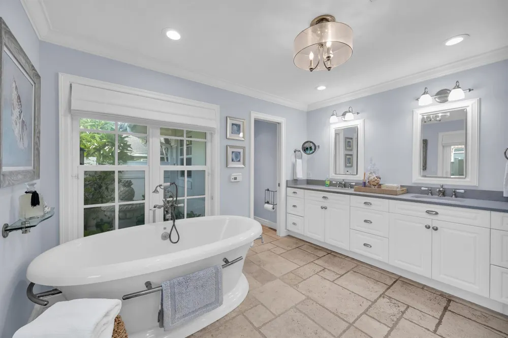 10410 SE Banyan Way Tequesta, FL 33469