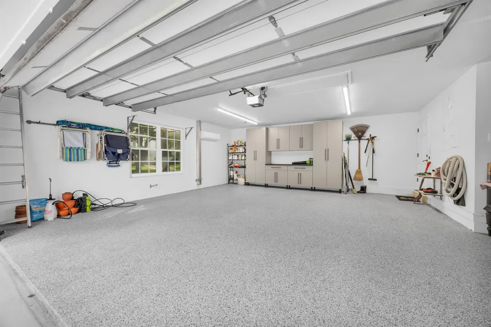 10410 SE Banyan Way Tequesta, FL 33469