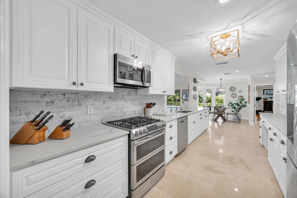 10410 SE Banyan Way Tequesta, FL 33469