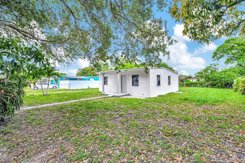 16410 NW 22nd Ct Miami Gardens, FL 33054
