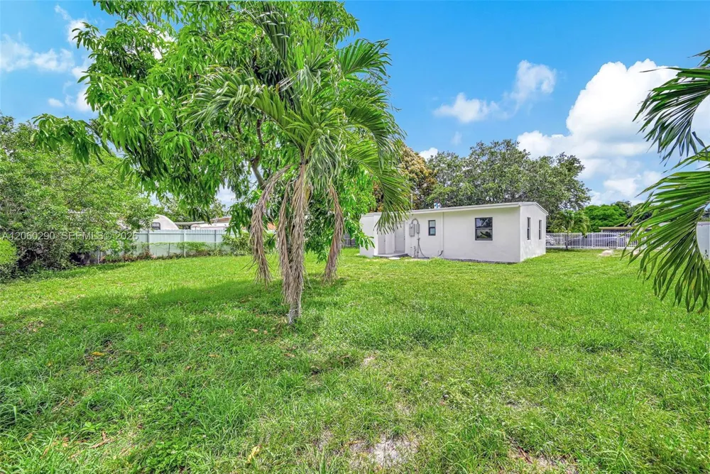 16410 NW 22nd Ct Miami Gardens, FL 33054